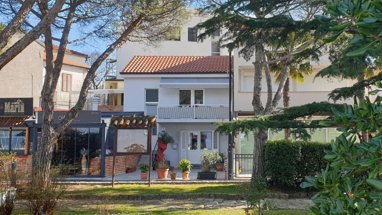Apartment Oleander Malinska Exterior photo